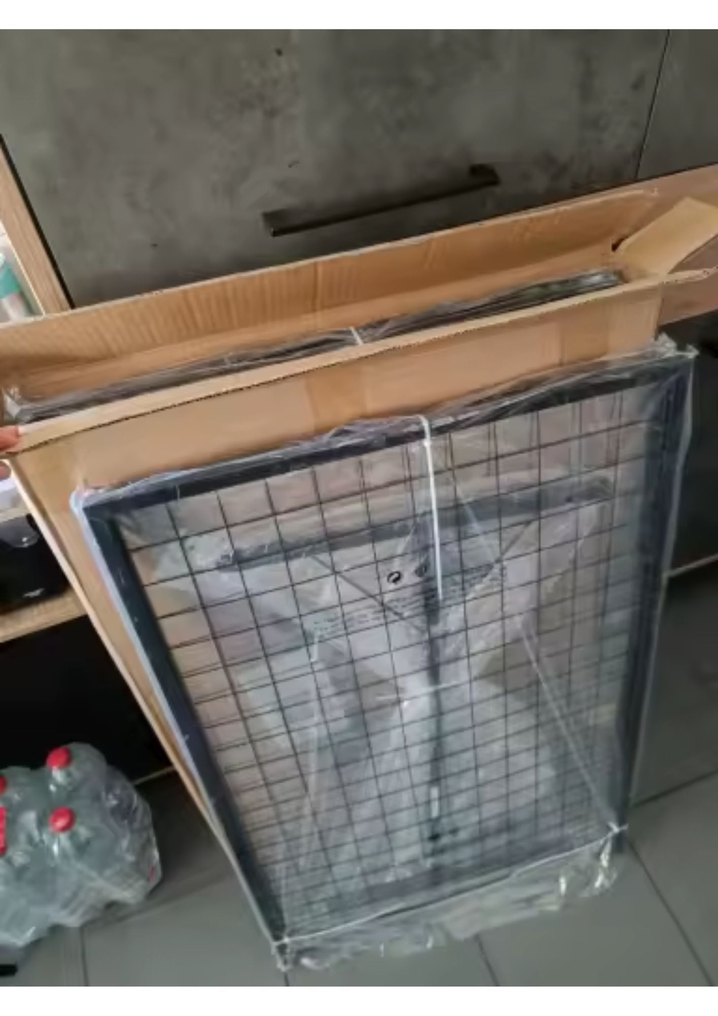 Lot de 2 panneaux muraux à grille double face